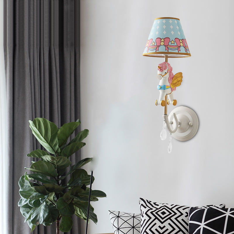 Skørter | Cartoon Cone Wall Lamp Fixture with Unicorn Decoration 1 Head Resin Wall Light in Yellow and Blue/Yellow and Pink/Yellow and Red/Yellow and White for Girls' Bedroom
