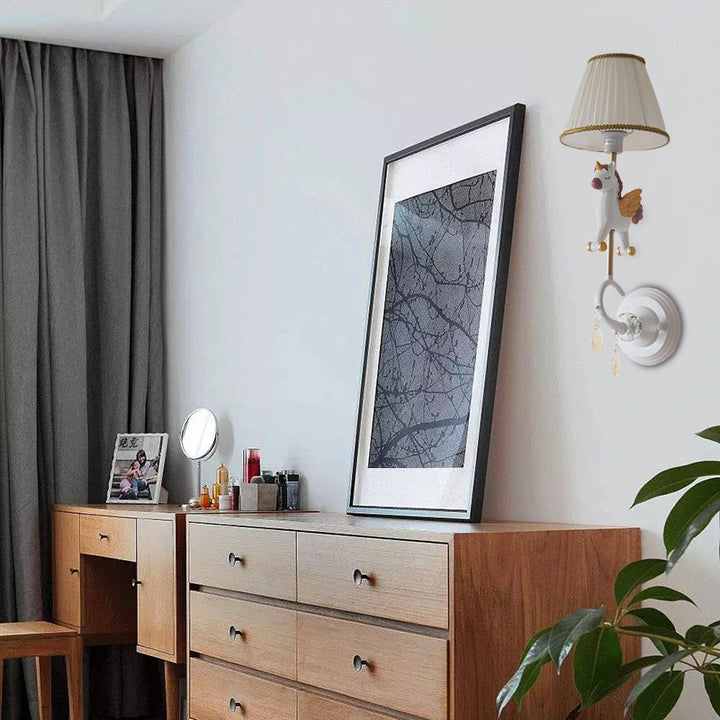 Skørter | White/red and blue tapered wall lamp with cartoon plastic of moose/horse/unicorn 1-lamp wall lamp for children's room