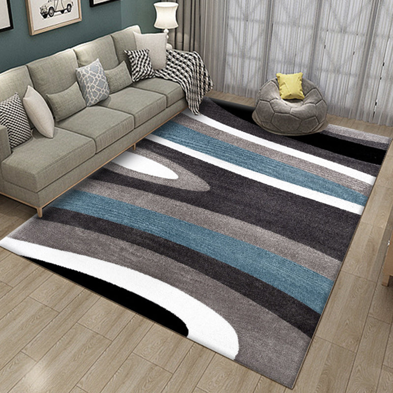 Lisslune | Novelty Stripe Curve Pattern Rug in Black and Gray Polyester Rug Washable Rug for the Living Room