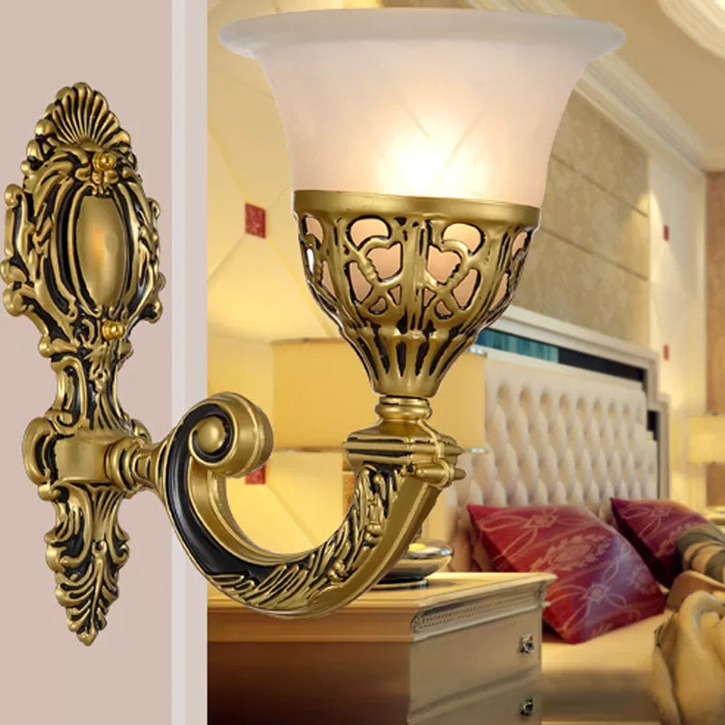 Skørter | Flared Shade Bedroom Wall Light Retro Opal Matte Glass Single Bronze Wall Mount Light