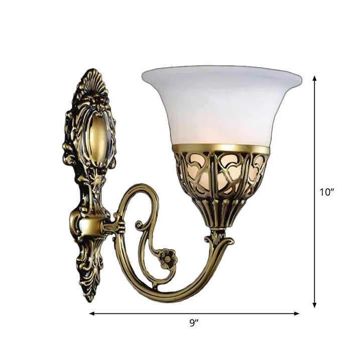Skørter | Single Bulb Wall Light Antique Outgoing Milk Glass Wall Mount Light in Bronze
