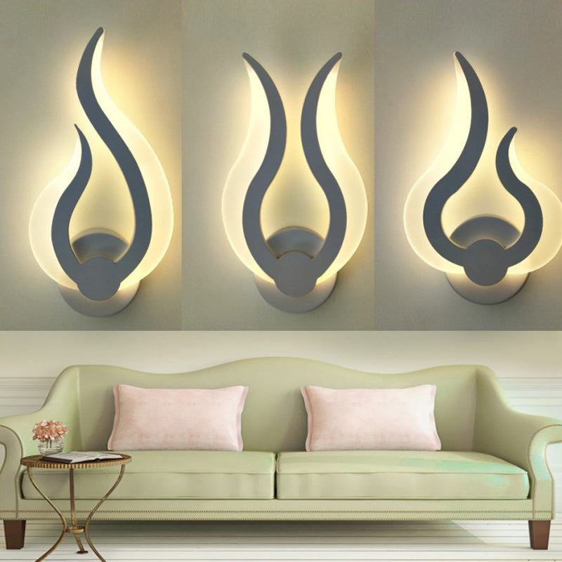 Lisslune | Flame-shaped Bedroom Wall Lantern Lighting Acrylic LED Nordic Wall Mounted Light in Warm/White Light