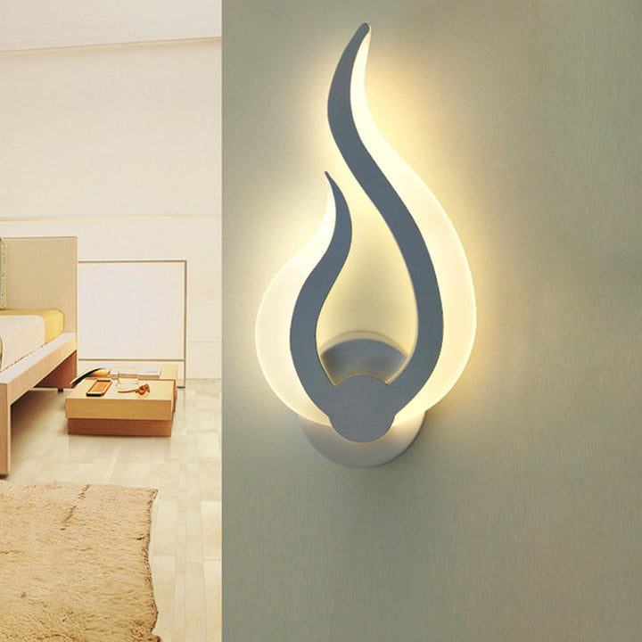 Lisslune | Flame-shaped Bedroom Wall Lantern Lighting Acrylic LED Nordic Wall Mounted Light in Warm/White Light