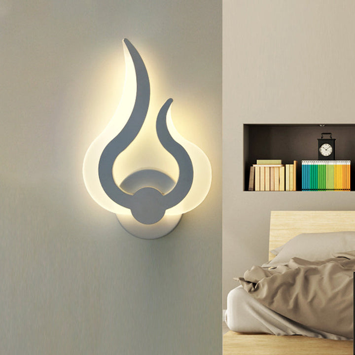 Lisslune | Flame-shaped Bedroom Wall Lantern Lighting Acrylic LED Nordic Wall Mounted Light in Warm/White Light