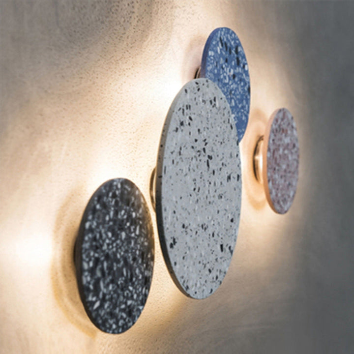 Lisslune | Disc-shaped LED wall lamp Minimalist terrazzo bedroom wall light in Pink/Blue/Black, 7"/10" B