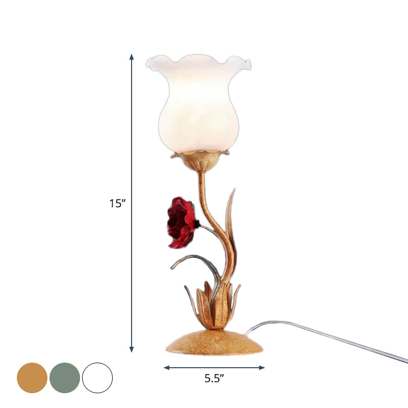 Lisslune | Florvia – Have-inspired table lamp made of frosted glass