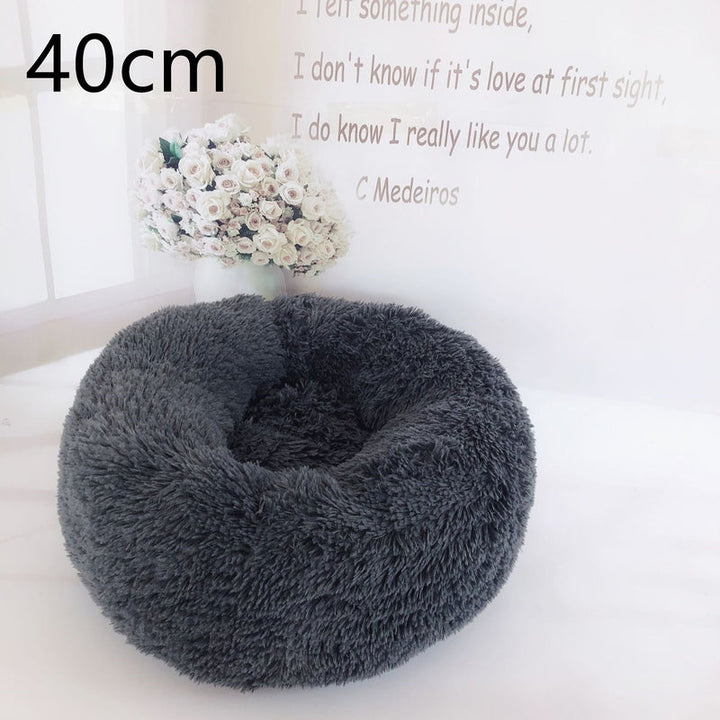 Lisslune | CozyNest | Winter Dog Bed | Luxe Comfort | Sustainable and Stylish