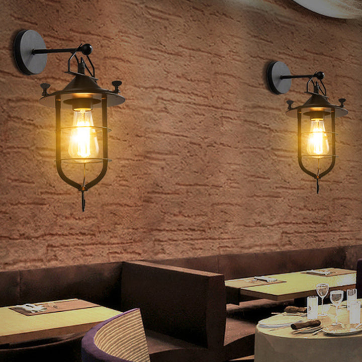 Lisslune | Iron Black Surface Wall Sconce Water Pipe/Cage/Fist-shaped 1-Bulb Industrial Style Wall Mounted Light Fixture
