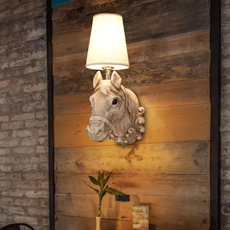 Skørter | Art Deco Horse Head Wall Lamp Resin 1-Light Restaurant Wall Mounted Lamp with Cone Shade in Light Brown