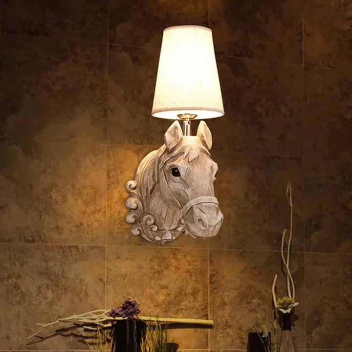 Skørter | Art Deco Horse Head Wall Lamp Resin 1-Light Restaurant Wall Mounted Lamp with Cone Shade in Light Brown