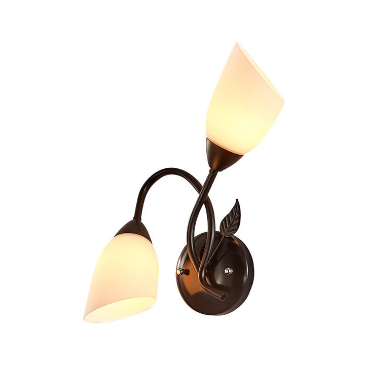 Skørter | Rustic Tulip Wall Lantern Light 2 Lamps Opal Frosted Glass Wall-Mounted Light in Black/Gold for Bedroom