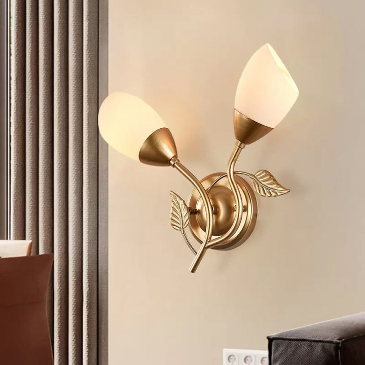 Skørter | Rustic Tulip Wall Lantern Light 2 Lamps Opal Frosted Glass Wall-Mounted Light in Black/Gold for Bedroom