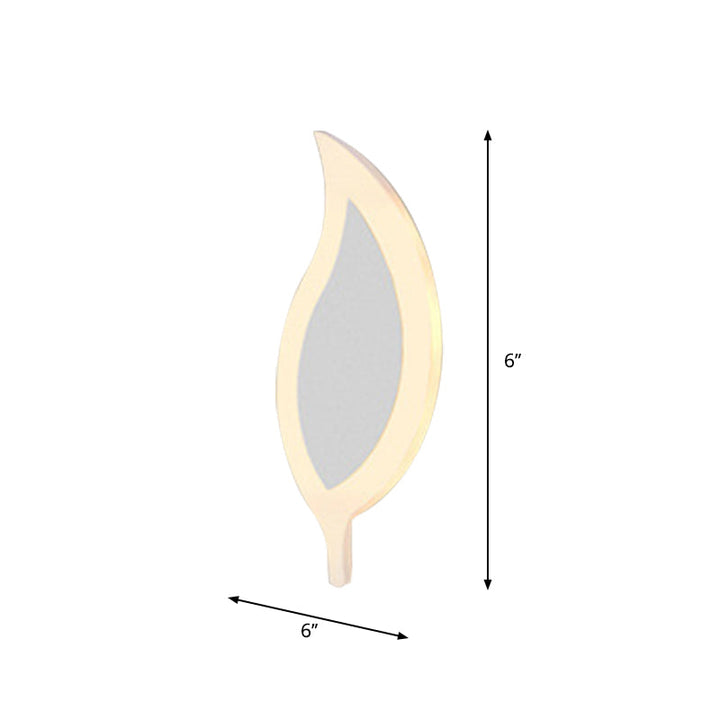 Lisslune | Cartoon Apple/Leaf/Cat Small Wall Lamp Acrylic Children's Bedroom LED Surface Mount Wall Light in White