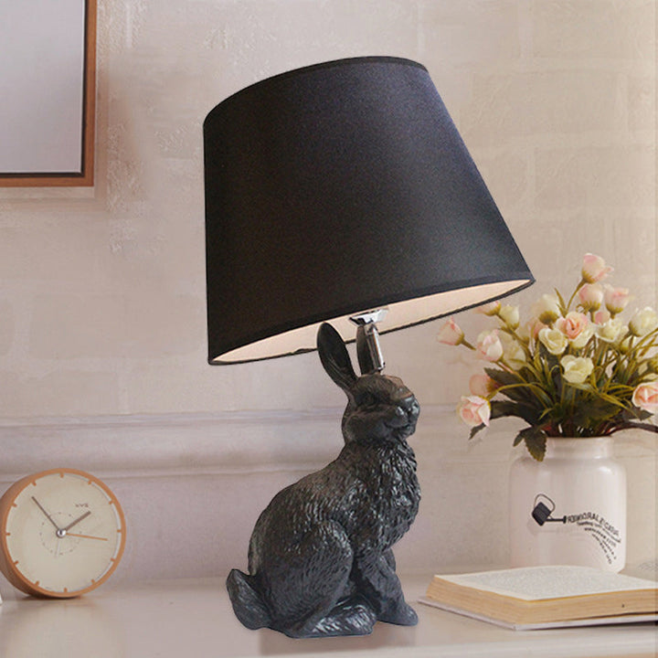 Lisslune | Luna - Bunny Desk Lamp with Conical Shade