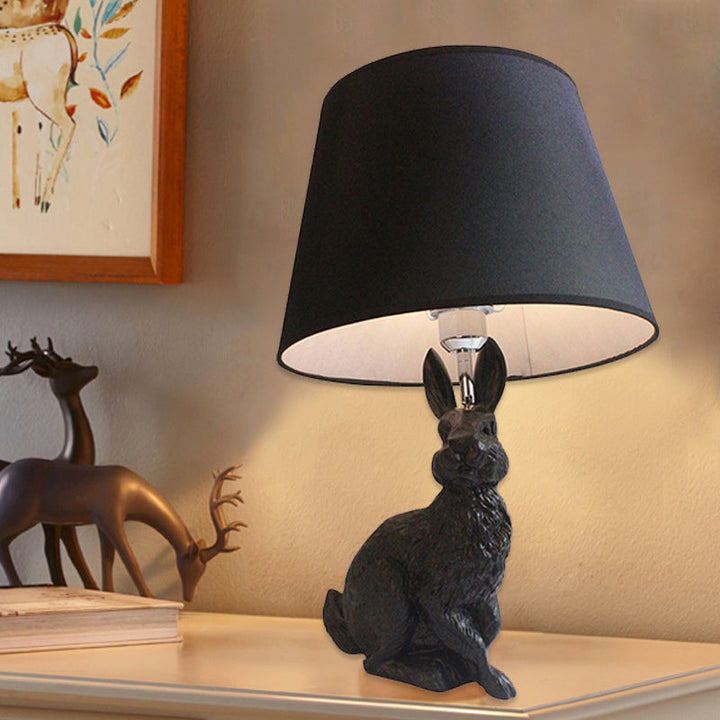 Lisslune | Luna - Bunny Desk Lamp with Conical Shade