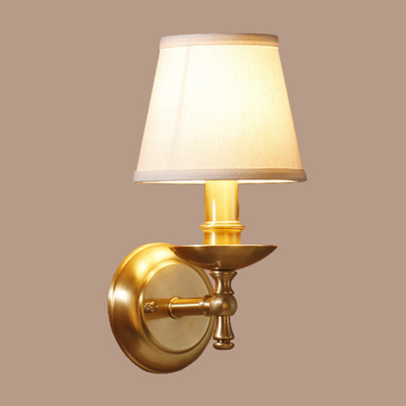 Skørter | Gold 1 Bulb Wall Mount Light Traditional Fabric Flat Shade Wall Lamp Light for Bedroom