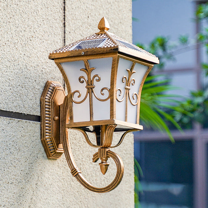 Lisslune | Frosted Glass Curved Lantern Wall Light Traditional Terrace Small/Large Solar LED Wall Lamp in Black/Brass