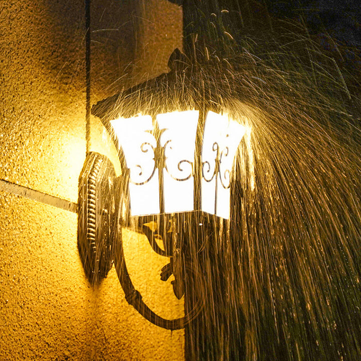 Lisslune | Frosted Glass Curved Lantern Wall Light Traditional Terrace Small/Large Solar LED Wall Lamp in Black/Brass