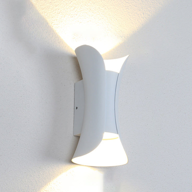 Skørter | Small/Big Flared LED Wall Lamp Modern Metal 2 Lights Black/White/White-Gold Down Light for Terrace