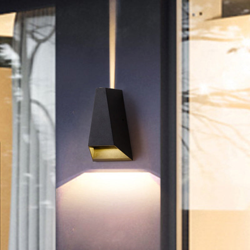 Lisslune | Triangle Patio LED Wall Light Aluminum Simple Style Ceiling Light Wall Mounted Light in Black, Warm/White Light