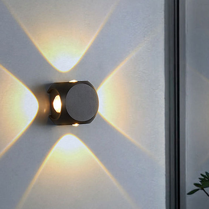 Lisslune | Mini Cube Wall Washer Sconce Nordic Aluminium 2/4-Head Living Room LED Wall Light in Black/White