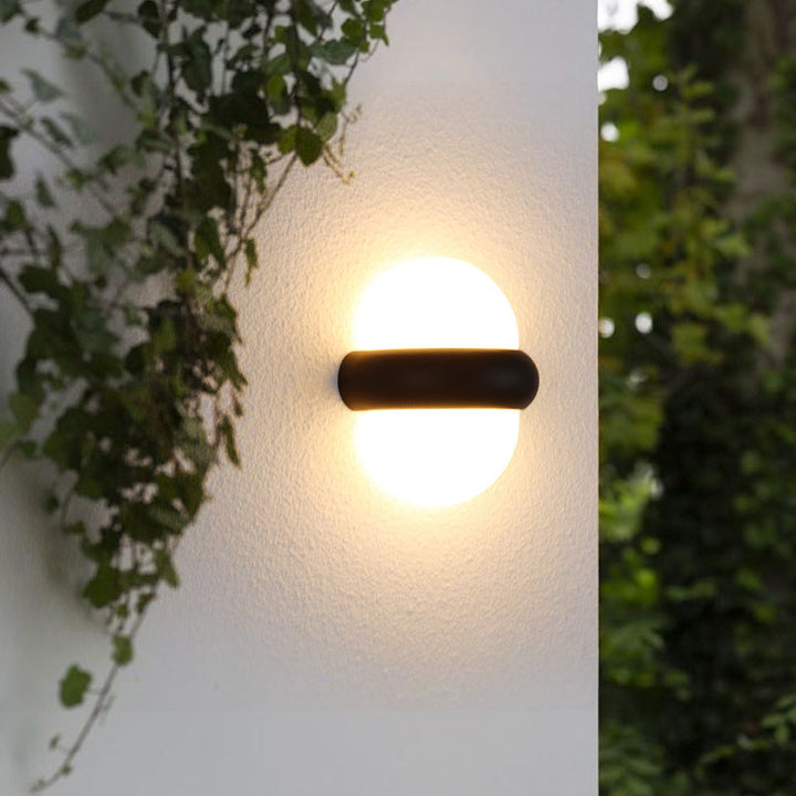Lisslune | Plastic Ball Flush Wall Lamp Contemporary 1/2-Light Black Wall Lighting for Patio