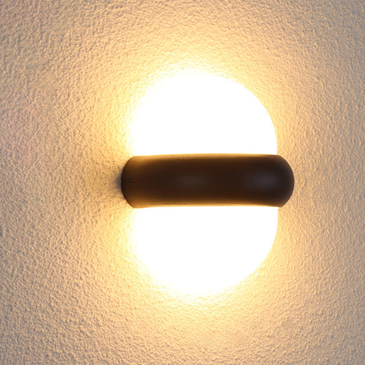 Lisslune | Plastic Ball Flush Wall Lamp Contemporary 1/2-Light Black Wall Lighting for Patio