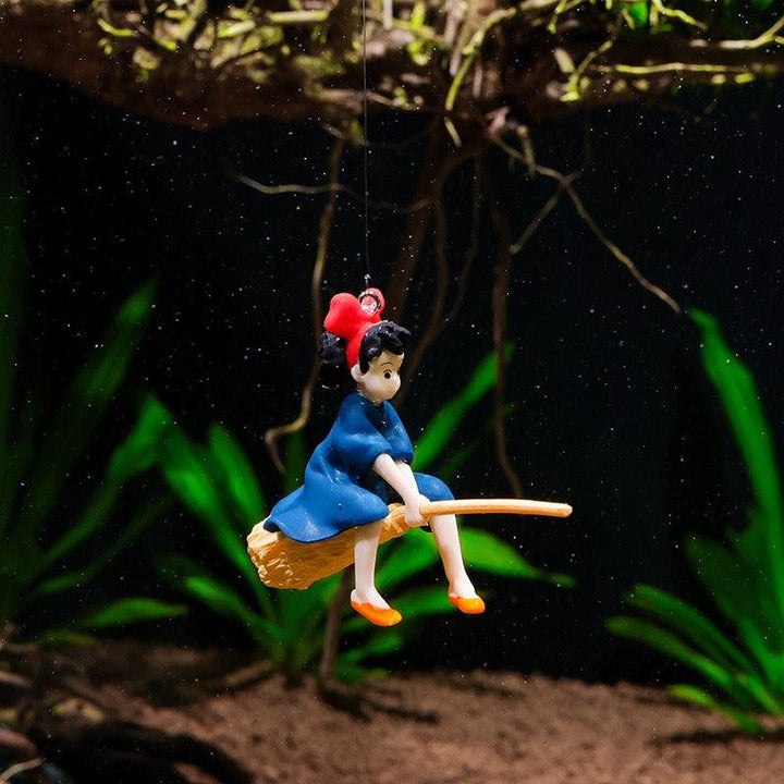 Lisslune | Aquatic Harmony: Chinese-inspired Resin Sculpture for Enchanting Aquariums
