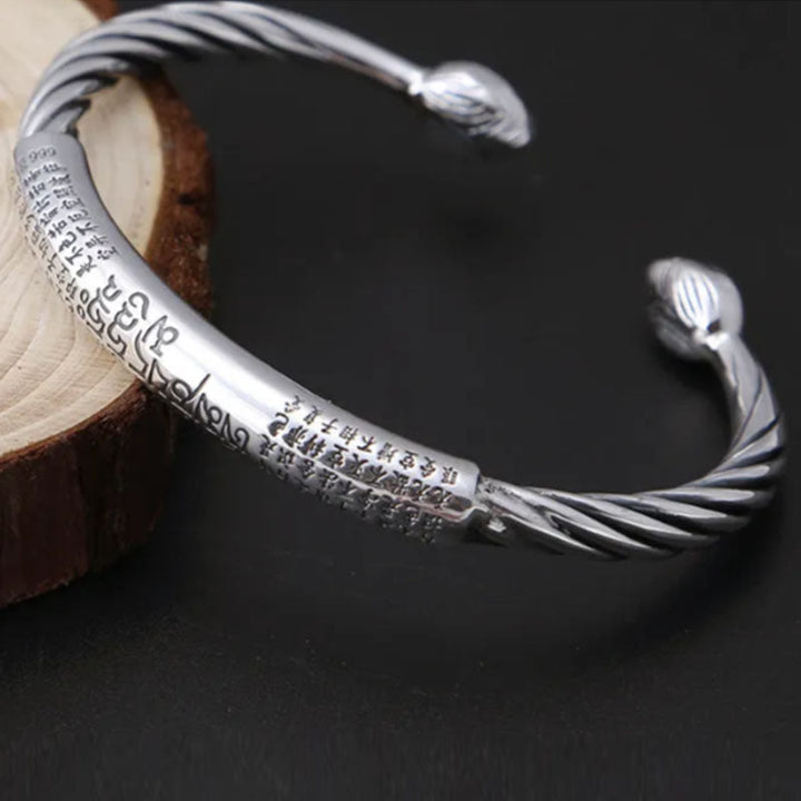 Lisslune | Heart-Sutra-Open-Wristwatch