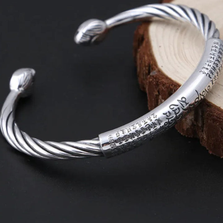 Lisslune | Heart-Sutra-Open-Wristwatch