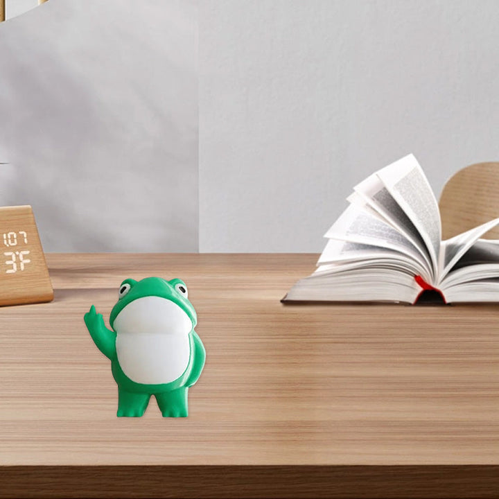 Lisslune | Middle finger frog ornament