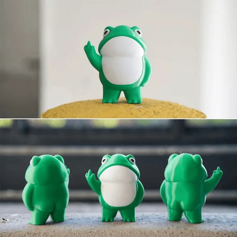Lisslune | Middle finger frog ornament