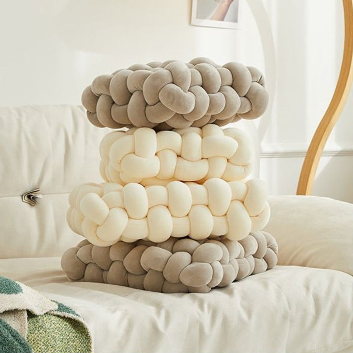 Lisslune | SnugSpiral - Elegant braided plush cushion