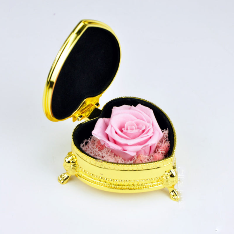 Lisslune | Immortal Roses Gift Box