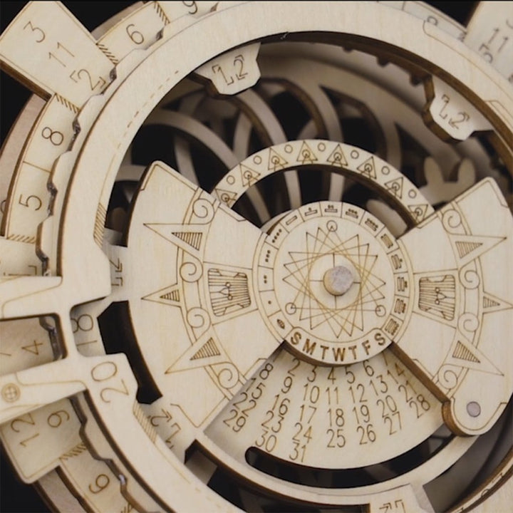 Lisslune | Eternal Calendar Wooden Puzzle