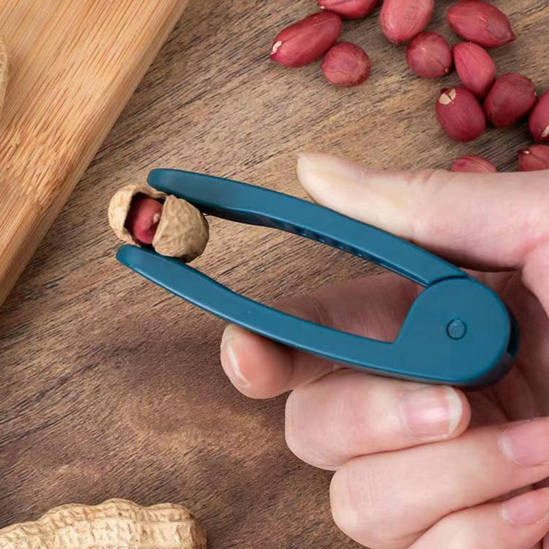 Lisslune | Peanut Seed Peel Plastic Peanut Clip