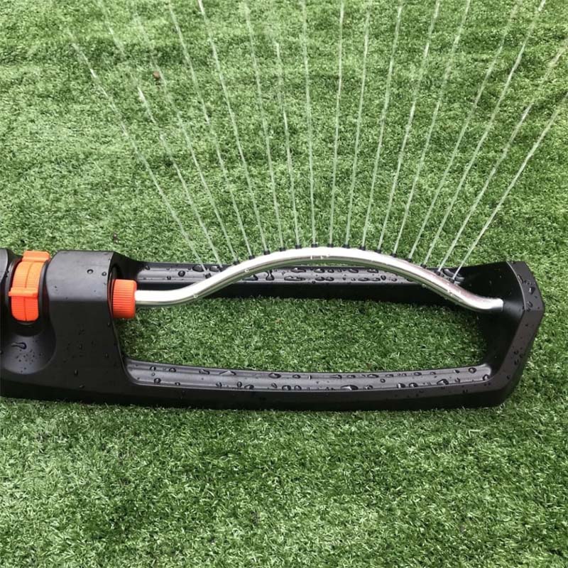 Lisslune | Oscillating Grass Sprinkler