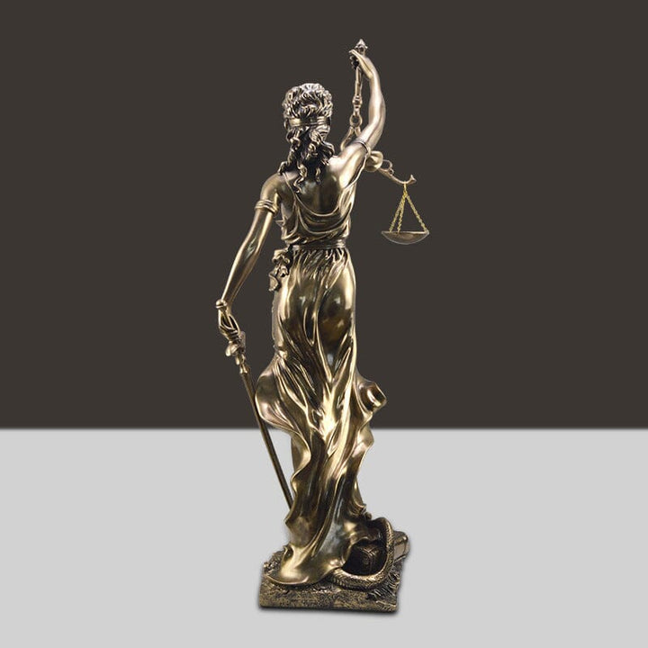 Lisslune | Decoration statue of the goddess of justice