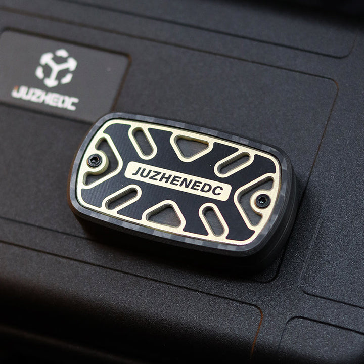 Lisslune | Matrix EDC Carbon Fiber Push Card Decompression Toy