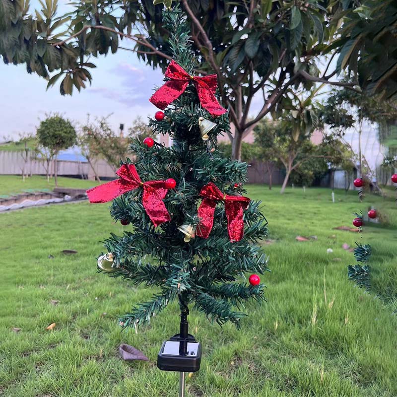 Lisslune | Solar-powered, waterproof Christmas tree decorative lights for outdoor use