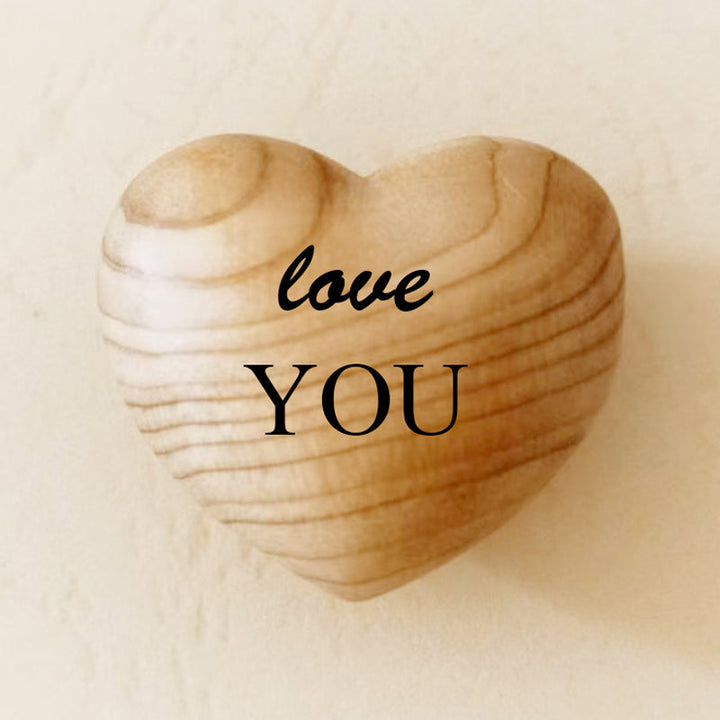 Lisslune | Small Pocket Hug Wooden Heart Token