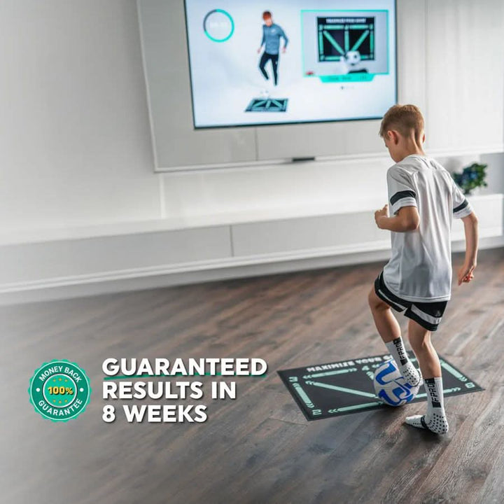 Lisslune | SKILLZONE – Technical mat for soccer training with anti-slip socks, 2 × 2 m indoor