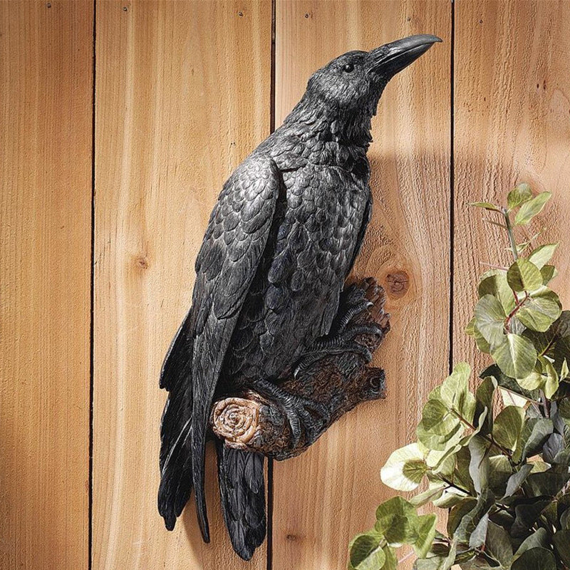 Lisslune | Noctura Realistic Decorative Raven – Mood-Enhancing Decoration for Home & Garden