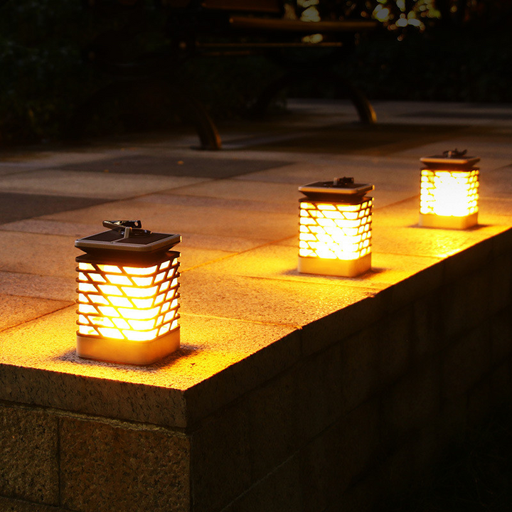 Lisslune | Solar LED garden lantern with ribbed design – Decorative outdoor lighting for garden