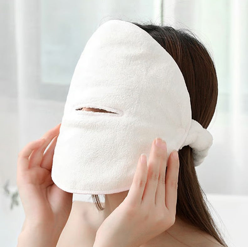 Lisslune | Moisturizing facial towel made of coral velvet
