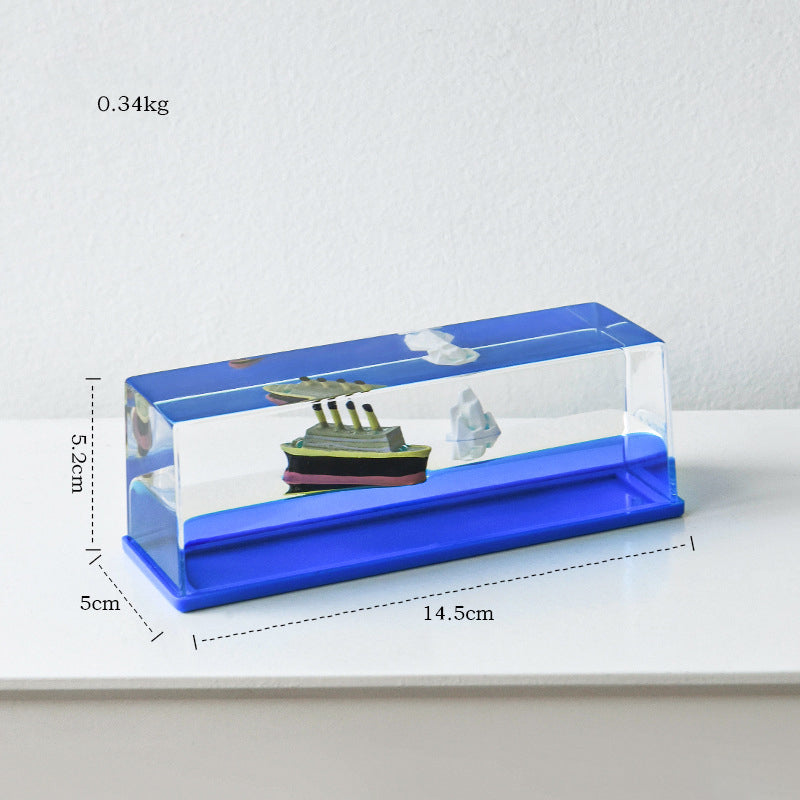 Lisslune | Creative Unsinkable Boat Decor