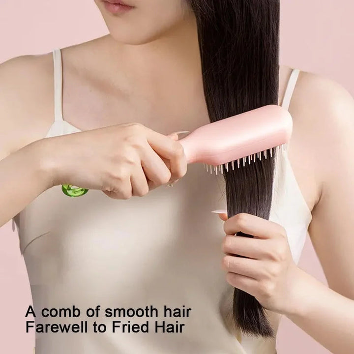 Lisslune | Self-cleaning anti-static massage comb