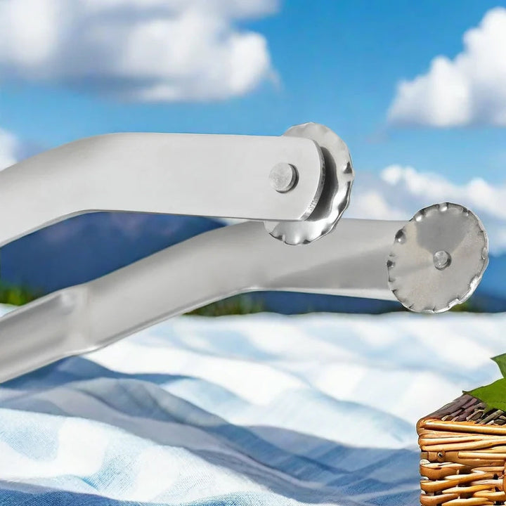 Lisslune | Tongs for Turning BBQ Sausages