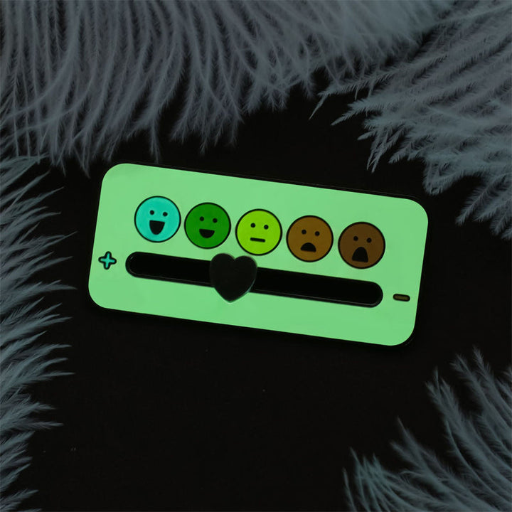 Lisslune | Brooches that express your mood