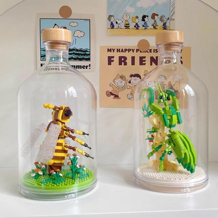 Lisslune | Mini building blocks for insect collection